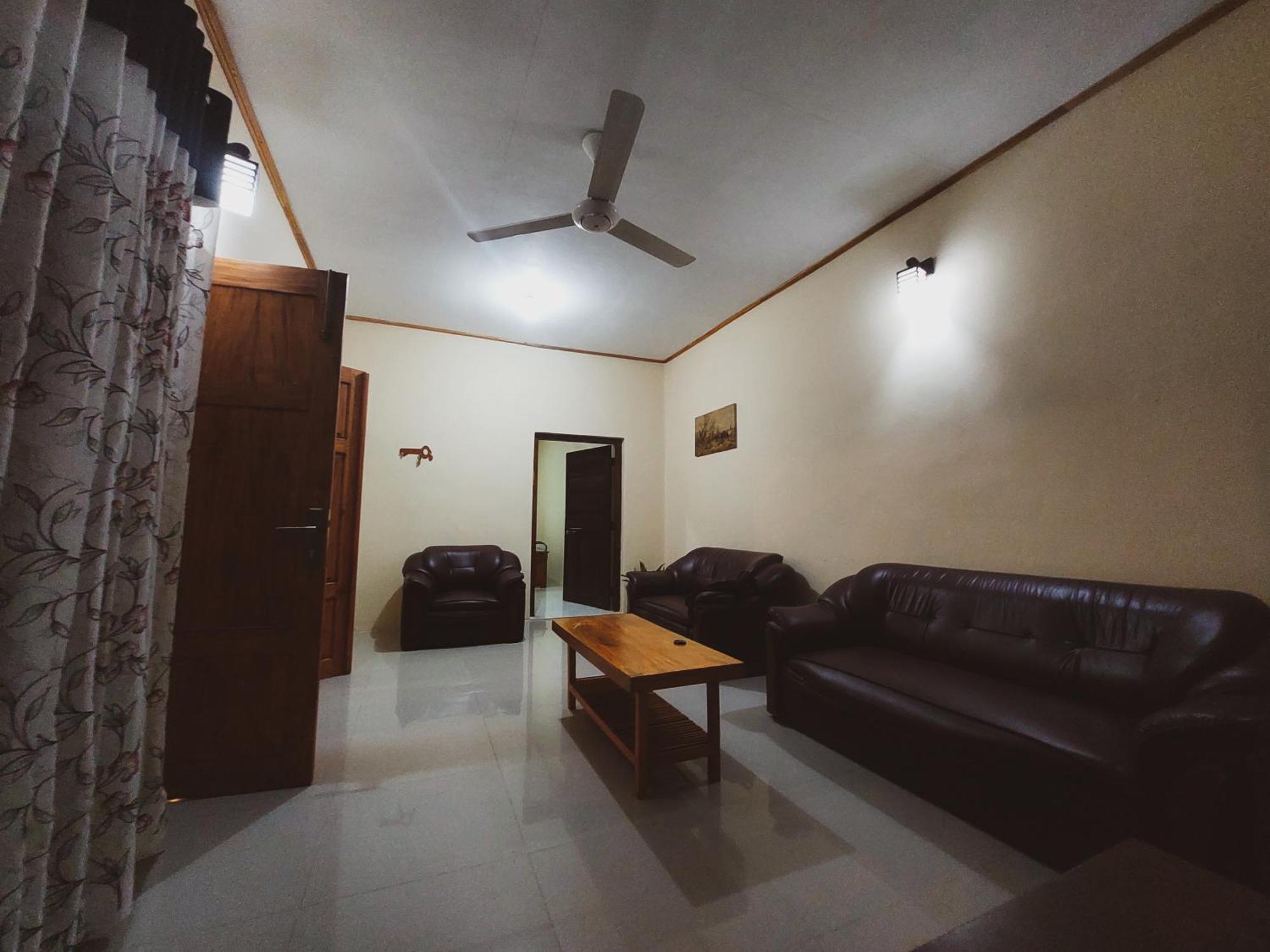 Villa Tranquil Kandy Peradeniya Exterior foto